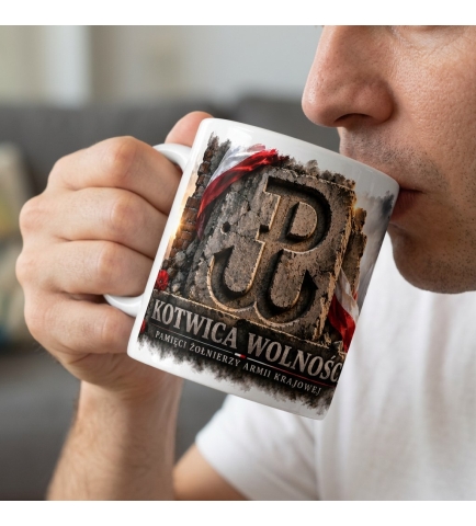 Kubek Patriotyczny Kotwica Wolości,Żołnierze AK, biały 330 ml